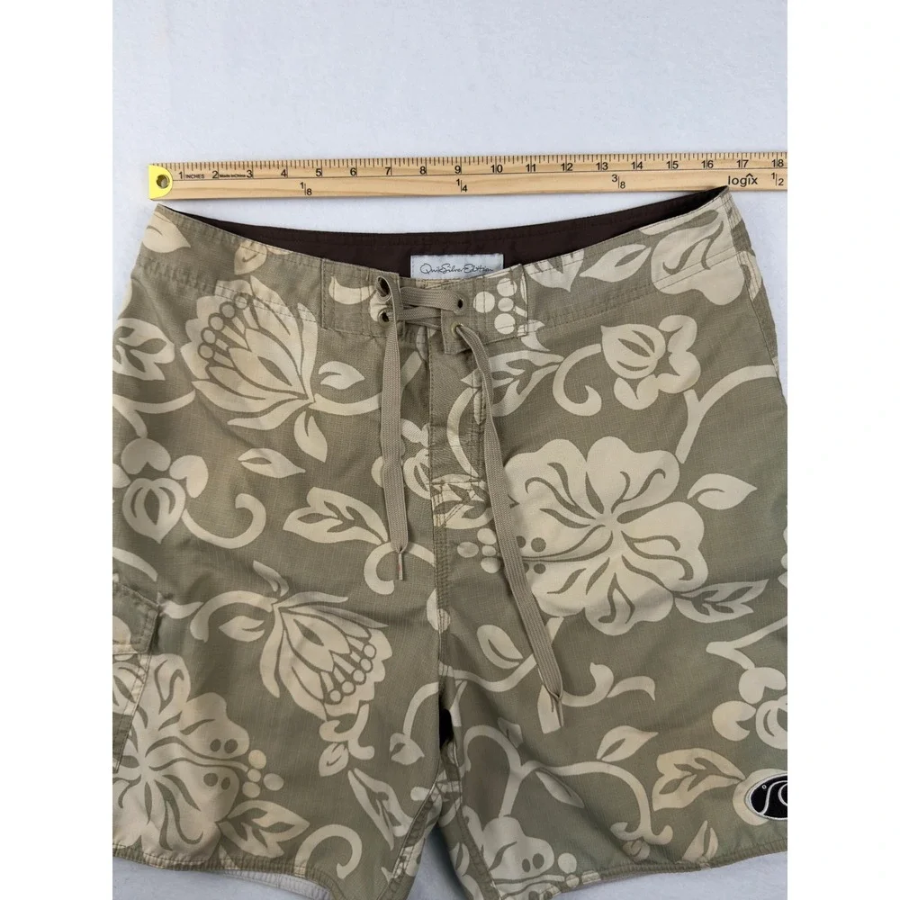 Quiksilver Edition Mens Board Shorts Size 34 Green Floral Ripstop Cargo L501378